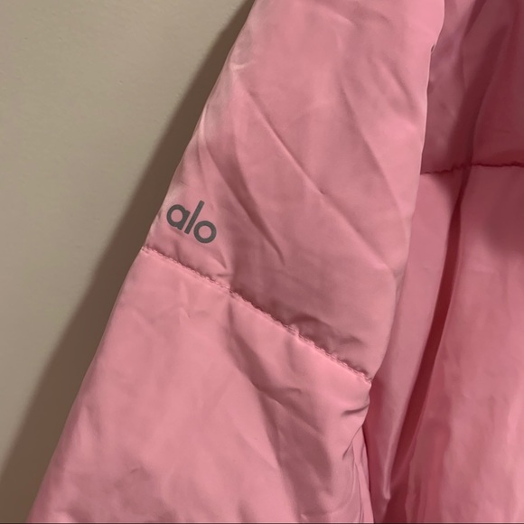 NEW ALO Flamingo Introspective Quilted Jacket - Picture 10 of 16